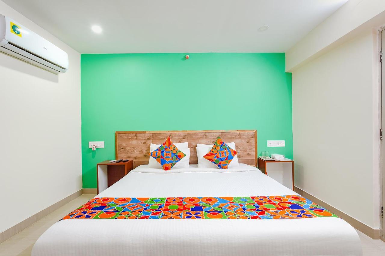 העיר בנגלור Fabexpress Manyu Inn - Nr Haralur Road מראה חיצוני תמונה