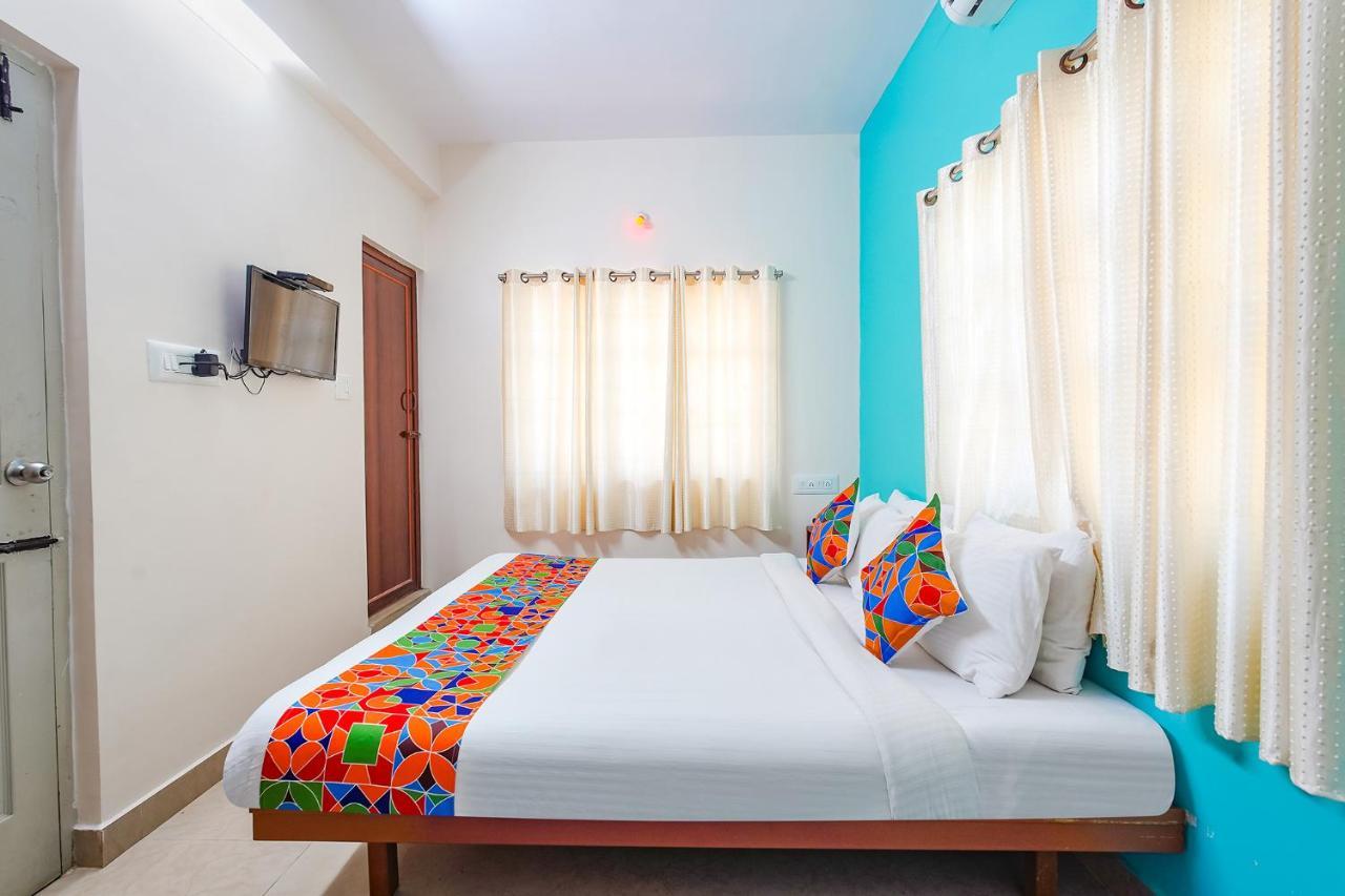 העיר בנגלור Fabexpress Manyu Inn - Nr Haralur Road מראה חיצוני תמונה